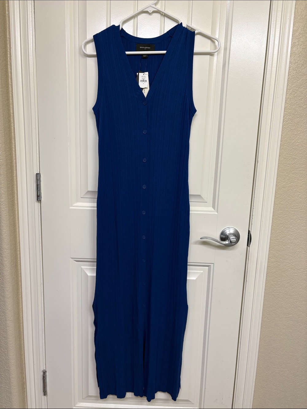 NWT Banana Republic Ribbed Sleeveless Button-Front Midi sweater Dress Royal Blue